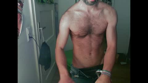 Snapshot of cumshow_x chatting on December 15, 10:15 pm Cumshow online show from December 15, 10:15 pm