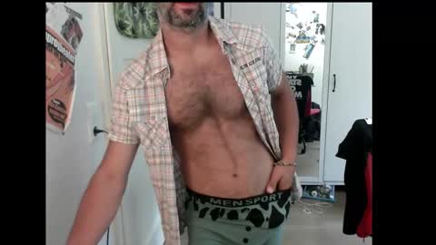 Snapshot of cumshow_x chatting on September 9, 11:42 am Cumshow online show from September 9, 11:42 am