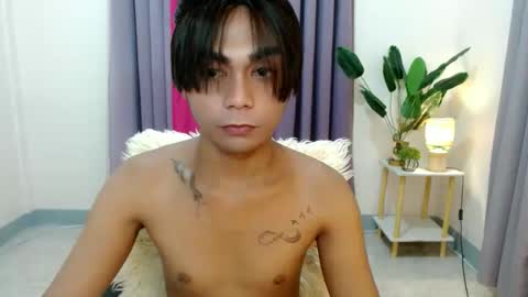 Xyrien online show from March 16, 12:09 pm