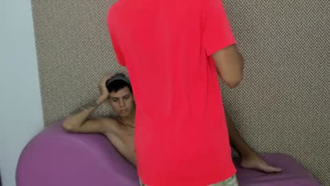 Snapshot of cute_boys18 chatting on December 10, 4:24 am ARTURO-18 MATIAS-18 NIKOLAY-19 HADES-18 GABO-19 online show from December 10, 4:24 am