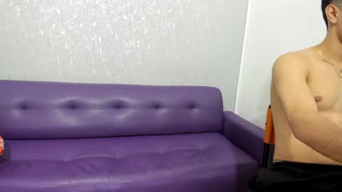 Snapshot of cute_boys18 chatting on January 18, 8:19 pm ARTURO-18 MATIAS-18 NIKOLAY-19 HADES-18 GABO-19 online show from January 18, 8:19 pm