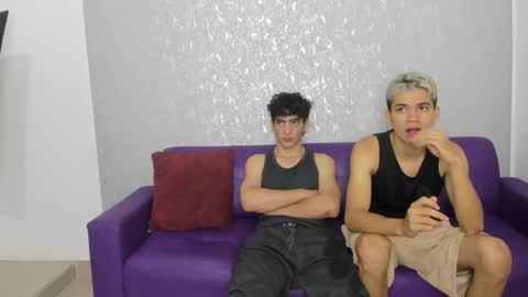 Snapshot of cute_boys18 chatting on December 12, 4:21 pm ARTURO-18 MATIAS-18 NIKOLAY-19 HADES-18 GABO-19 online show from December 12, 4:21 pm