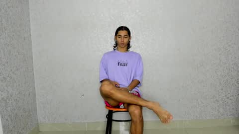 Snapshot of cute_boys18 chatting on January 19, 2:49 pm ARTURO-18 MATIAS-18 NIKOLAY-19 HADES-18 GABO-19 online show from January 19, 2:49 pm