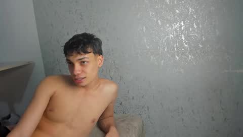 ARTURO-18  MATIAS-18  NIKOLAY-19  HADES-18  GABO-19 online show from March 17, 8:11 pm