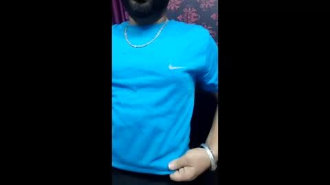 Cute Lucky online show from January 18, 8:00 pm