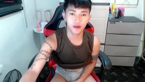 Steph online show from March 3, 7:49 am