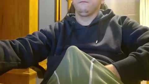 Cuteboy090 online show from May 20, 1:39 pm