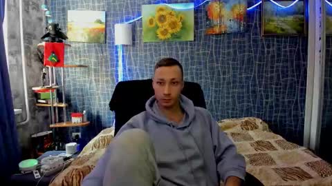 cuteboy228 online show from January 13, 12:09 pm