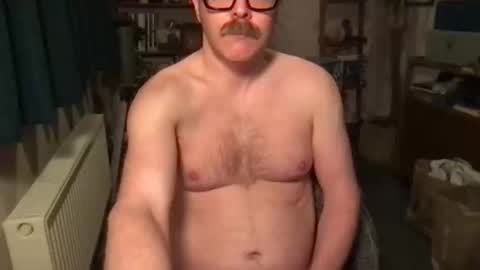 cutguyoncam online show from January 11, 7:17 pm