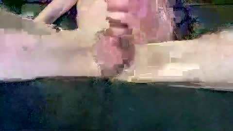 Snapshot of cwaddle chatting on December 2, 4:18 pm cwaddle online show from December 2, 4:18 pm