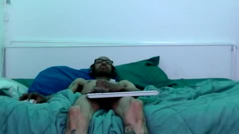 SkinnyTattedGuy online show from June 15, 11:57 am
