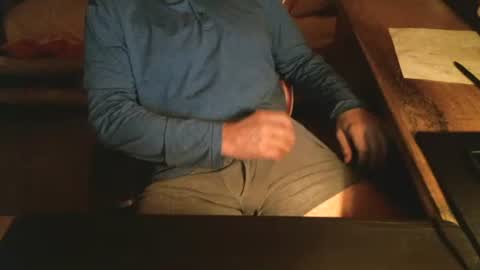 dabaatendae online show from December 18, 9:05 am