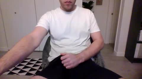 dadboddd1 online show from February 7, 6:46 pm