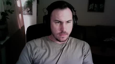 DadBodStephen online show from January 5, 9:03 pm