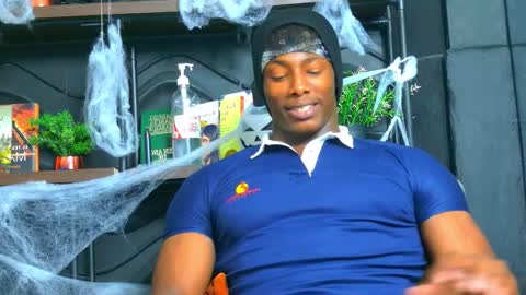 dalton_asher online show from October 21, 6:38 am