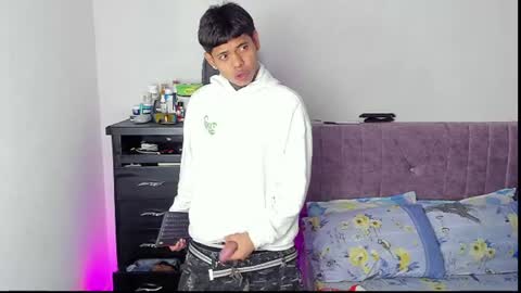 damar_felipe online show from June 11, 10:08 pm