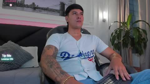 DAMIAN online show from April 8, 10:58 am