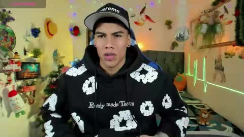 Damian online show from November 24, 3:40 am