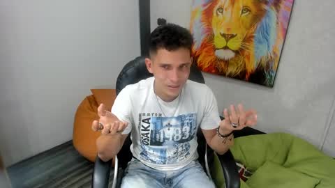 Damian online show from December 15, 7:46 am