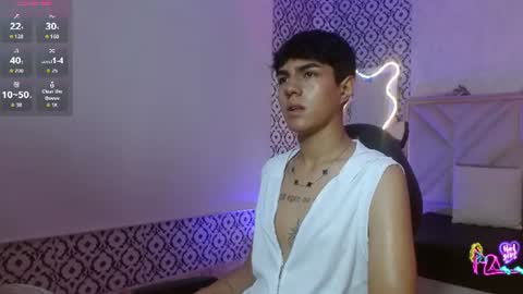 damian_tay1 online show from June 19, 11:59 am