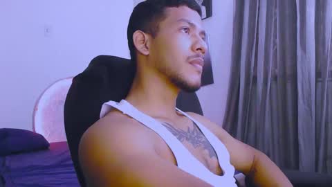 instagram damiannreed. online show from March 12, 1:19 pm