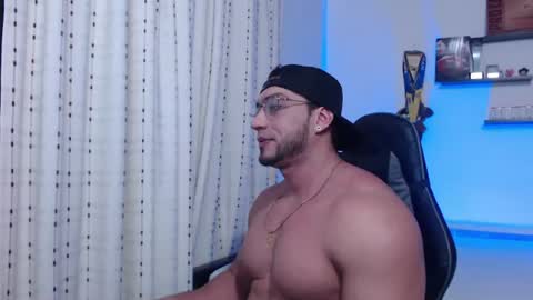 Danny online show from August 6, 4:51 am