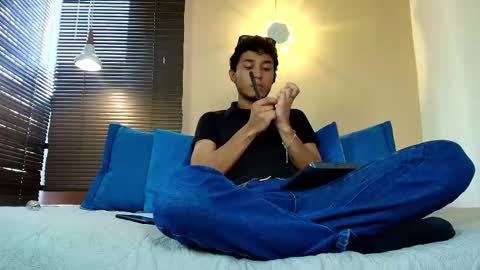 Damon  Salvatore online show from March 28, 7:03 pm