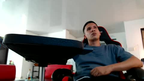 damyan_2003 online show from July 6, 5:04 pm