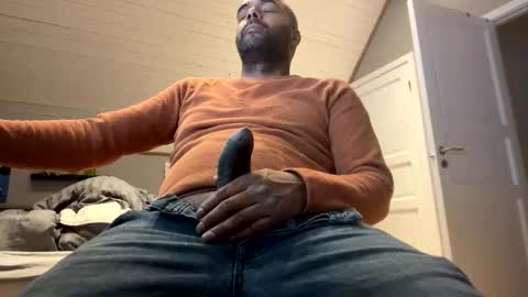 dan_the_man43 online show from December 17, 4:46 pm