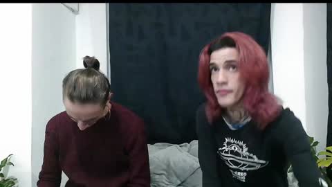 Dan and Noah online show from December 4, 3:04 am