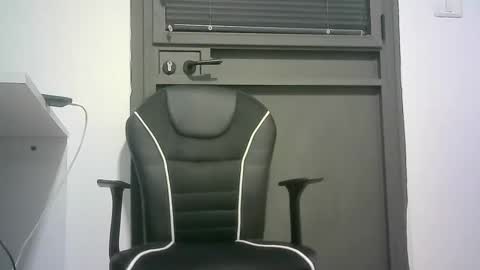 danchub31 online show from September 23, 11:04 pm