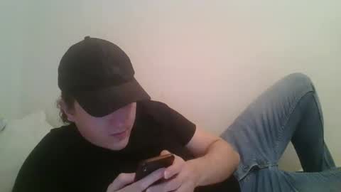 Snapshot of daniel4567890new chatting on January 3, 1:16 am daniel4567890new online show from January 3, 1:16 am
