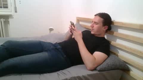 Snapshot of daniel4567890new chatting on October 23, 10:46 pm daniel4567890new online show from October 23, 10:46 pm