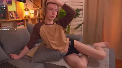 daniel__schmidt online show from July 11, 6:59 am
