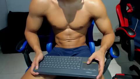 daniel_leconte online show from December 21, 10:51 pm