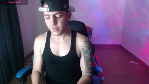 Snapshot of daniel_vargas5 chatting on February 14, 1:13 am Daniel online show from February 14, 1:13 am