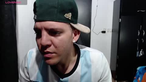 Snapshot of daniel_vargas5 chatting on January 3, 2:21 am Daniel online show from January 3, 2:21 am