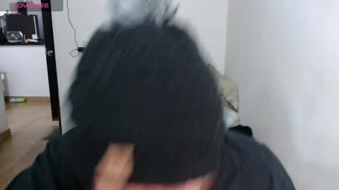 Snapshot of daniel_vargas5 chatting on January 1, 1:47 am Daniel online show from January 1, 1:47 am
