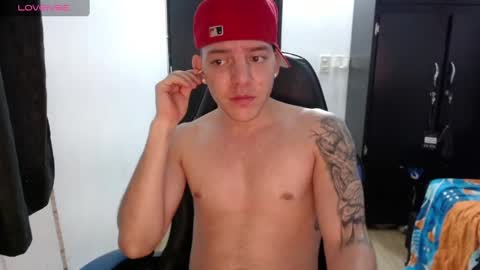 Snapshot of daniel_vargas5 chatting on January 4, 2:56 am Daniel online show from January 4, 2:56 am