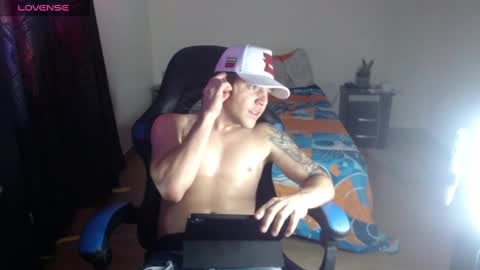 Snapshot of daniel_vargas5 chatting on March 11, 2:10 am Daniel online show from March 11, 2:10 am