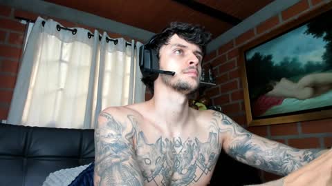 Snapshot of daniele_bunny chatting on January 3, 5:10 pm Daniele Bunny online show from January 3, 5:10 pm
