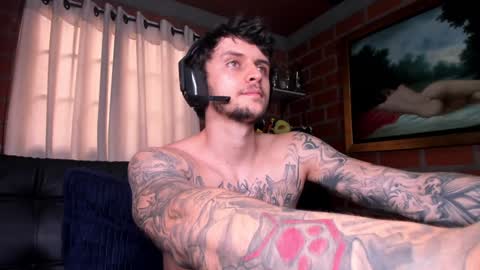 Snapshot of daniele_bunny chatting on December 13, 6:27 pm Daniele Bunny online show from December 13, 6:27 pm