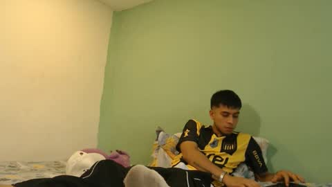 danielitopapii online show from May 28, 1:53 pm