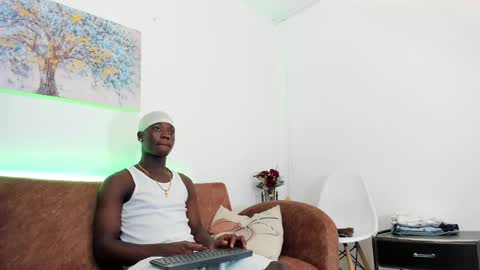 daniell_ferrari online show from January 22, 9:33 pm