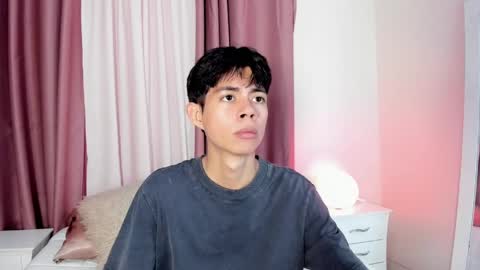 Daniel online show from April 15, 1:00 pm