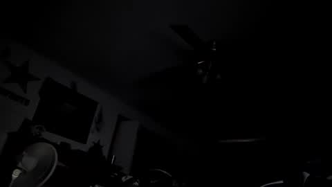 Daniel    y. online show from February 19, 12:40 am