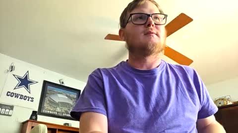 Daniel    y. online show from October 31, 7:28 pm