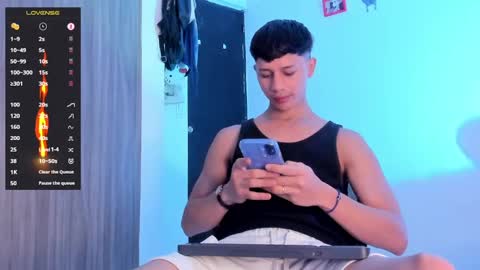 Daniels Cruz online show from March 7, 11:16 pm