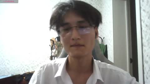 danielswift_ online show from August 4, 5:50 pm