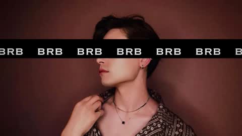 danieltuckerr online show from February 5, 7:10 pm